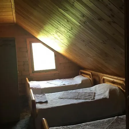 Rustic Valley View Mountain Getaway In Thethi